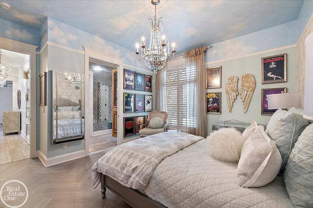 5748 Brookside Lane, Washington Twp, MI 48094