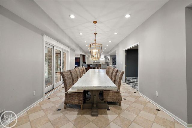 5748 Brookside Lane, Washington Twp, MI 48094