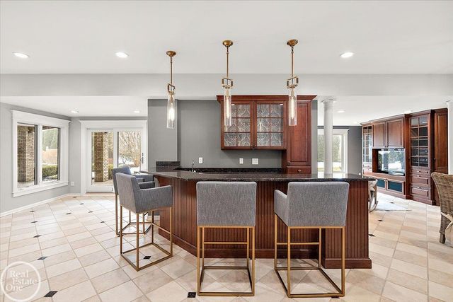 5748 Brookside Lane, Washington Twp, MI 48094