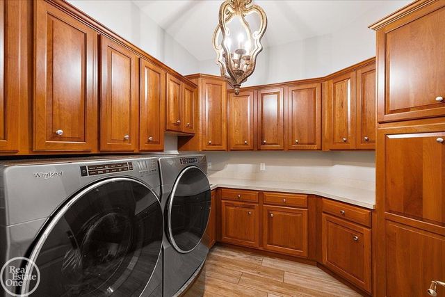 5748 Brookside Lane, Washington Twp, MI 48094