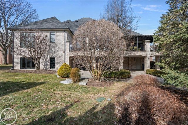 5748 Brookside Lane, Washington Twp, MI 48094