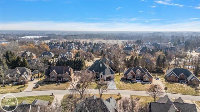 5748 Brookside Lane, Washington Twp, MI 48094