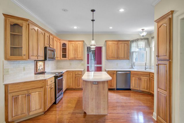 101 Fairway Court, Saint George, SC 29477