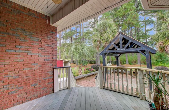 101 Fairway Court, Saint George, SC 29477