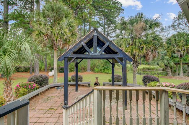 101 Fairway Court, Saint George, SC 29477