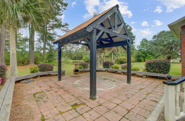 101 Fairway Court, Saint George, SC 29477