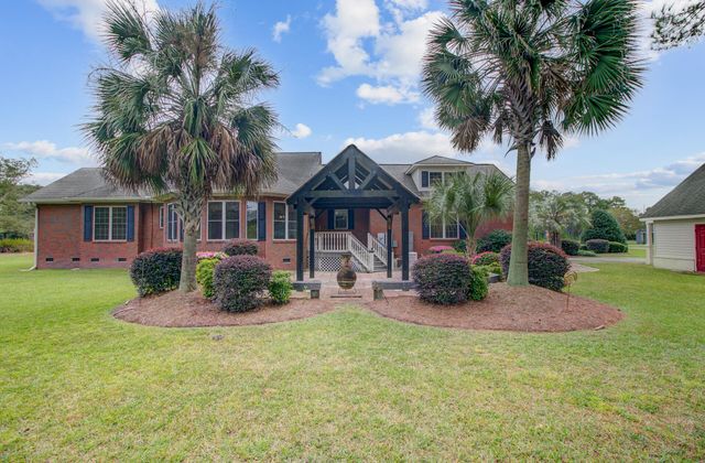 101 Fairway Court, Saint George, SC 29477
