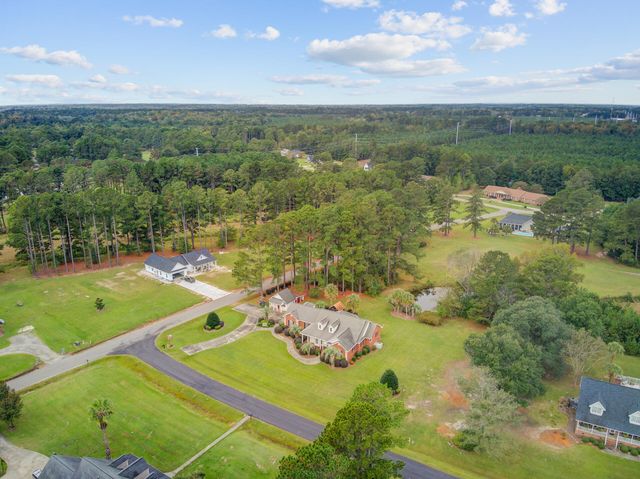 101 Fairway Court, Saint George, SC 29477