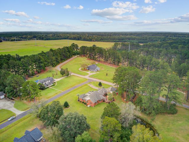 101 Fairway Court, Saint George, SC 29477