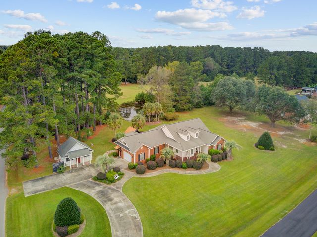 101 Fairway Court, Saint George, SC 29477