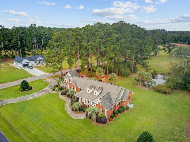 101 Fairway Court, Saint George, SC 29477