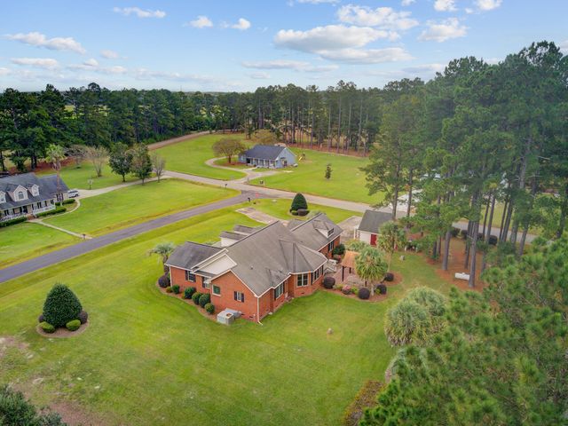 101 Fairway Court, Saint George, SC 29477