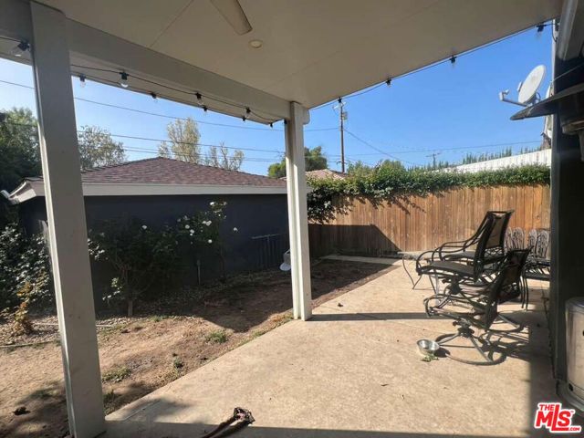 17014 Rinaldi Street, Granada Hills (los Angeles), CA 91344