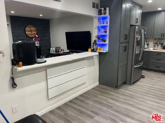 17014 Rinaldi Street, Granada Hills (los Angeles), CA 91344