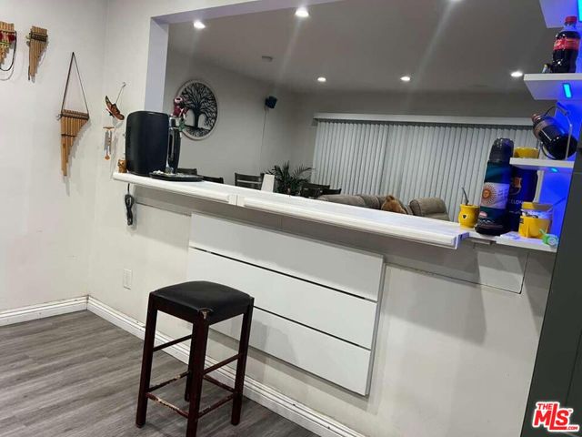 17014 Rinaldi Street, Granada Hills (los Angeles), CA 91344