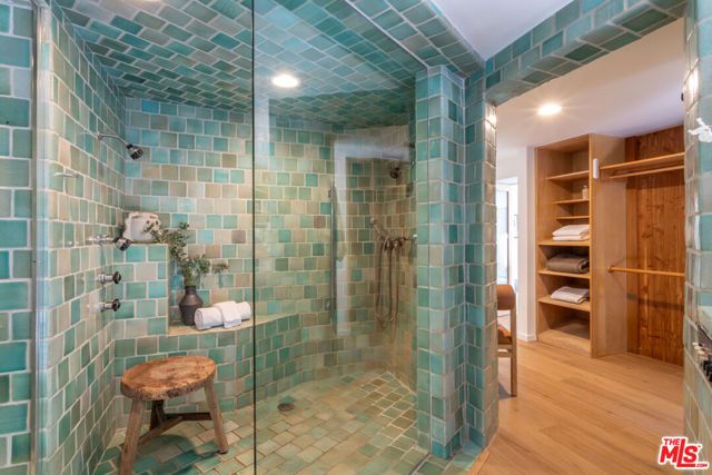 2034 Outpost Drive, Los Angeles, CA 90068