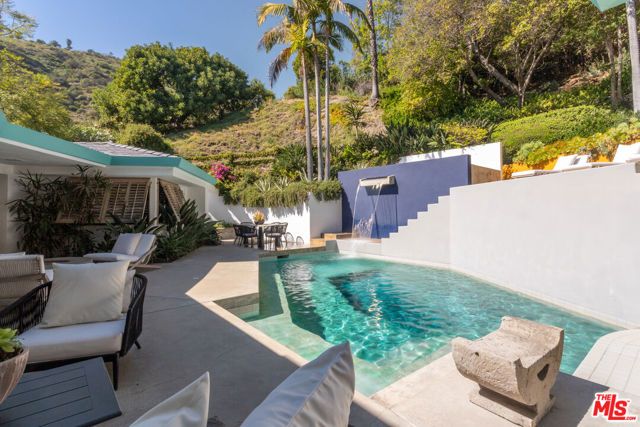 2034 Outpost Drive, Los Angeles, CA 90068