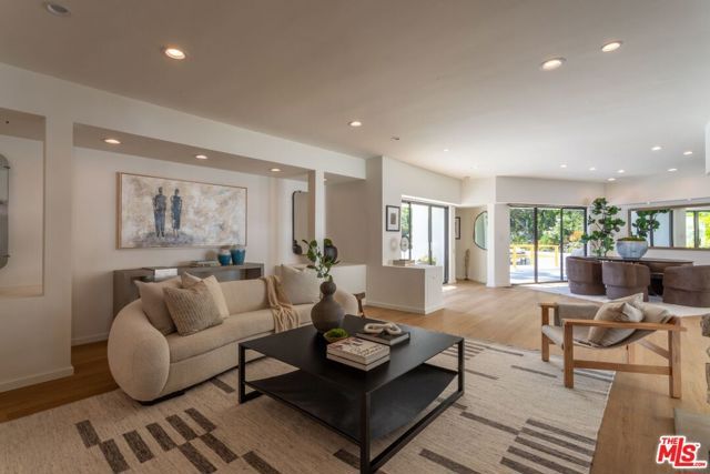 2034 Outpost Drive, Los Angeles, CA 90068