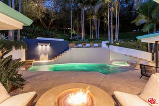 2034 Outpost Drive, Los Angeles, CA 90068