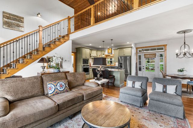 69 Lyndhurst Lane, Young Harris, GA 30582