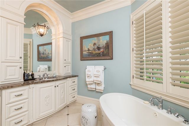 4872 Prestwick South Circle, Fayetteville, AR 72704