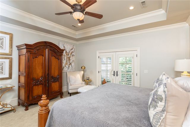 4872 Prestwick South Circle, Fayetteville, AR 72704