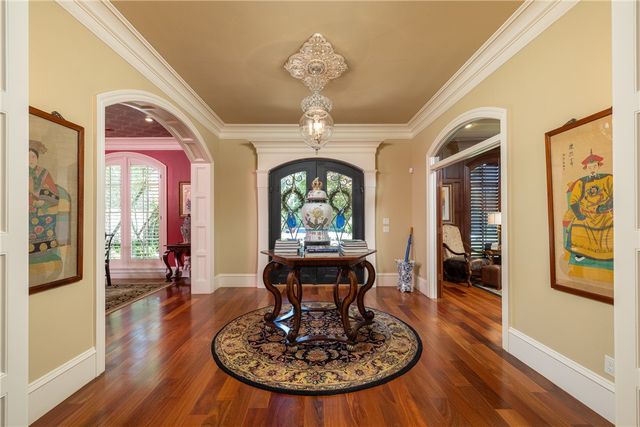4872 Prestwick South Circle, Fayetteville, AR 72704