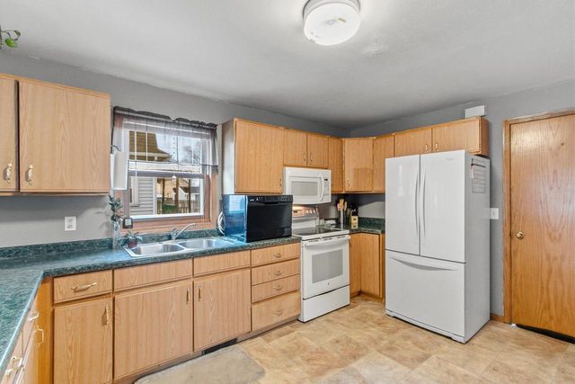 131 E Carroll Street, Portage, WI 53901