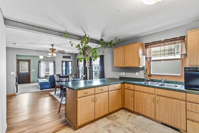 131 E Carroll Street, Portage, WI 53901