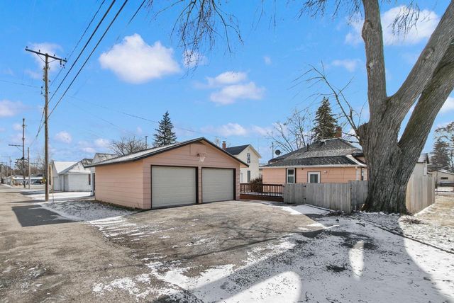 131 E Carroll Street, Portage, WI 53901