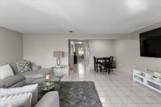 1846 Hollister Street 4, Houston, TX 77080