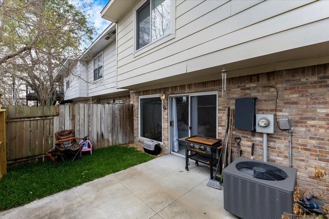 1846 Hollister Street 4, Houston, TX 77080