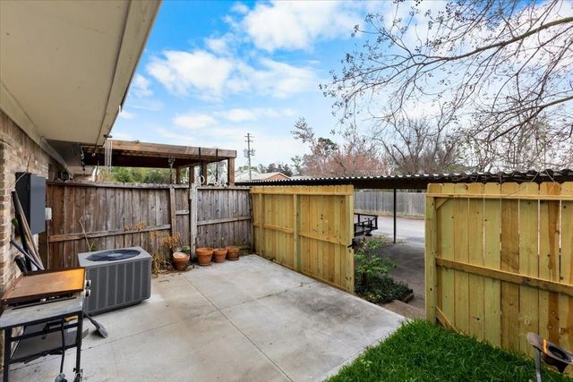 1846 Hollister Street 4, Houston, TX 77080