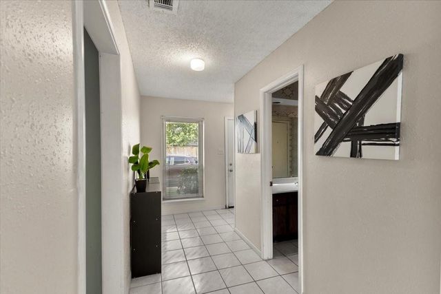 1846 Hollister Street 4, Houston, TX 77080