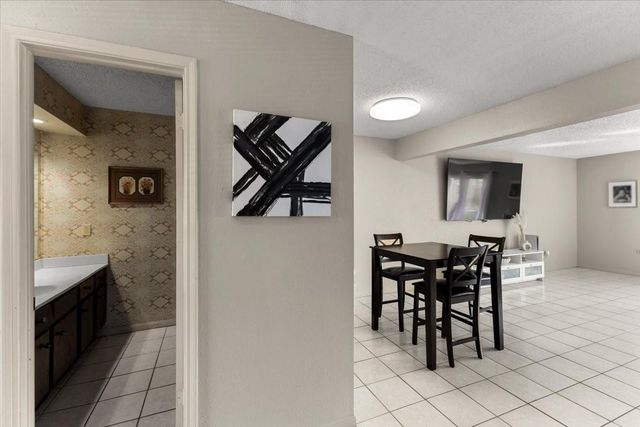 1846 Hollister Street 4, Houston, TX 77080