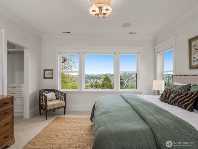 1007 W Newell Street, Seattle, WA 98119