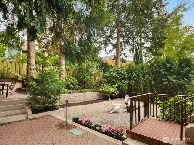 1007 W Newell Street, Seattle, WA 98119