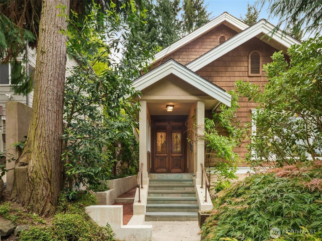 1007 W Newell Street, Seattle, WA 98119