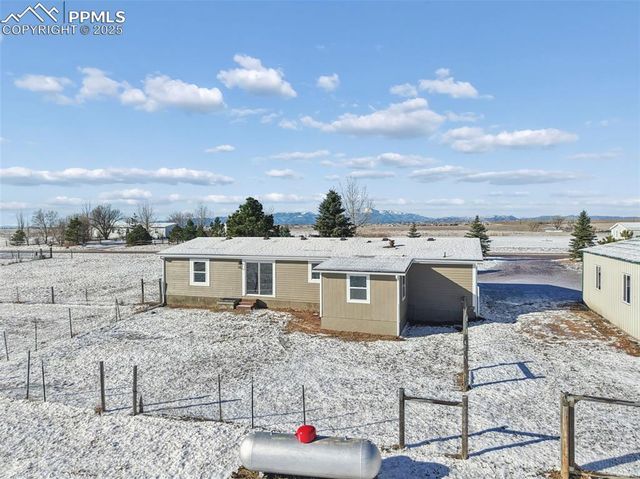 6315 Peerless Farms Road, Peyton, CO 80831