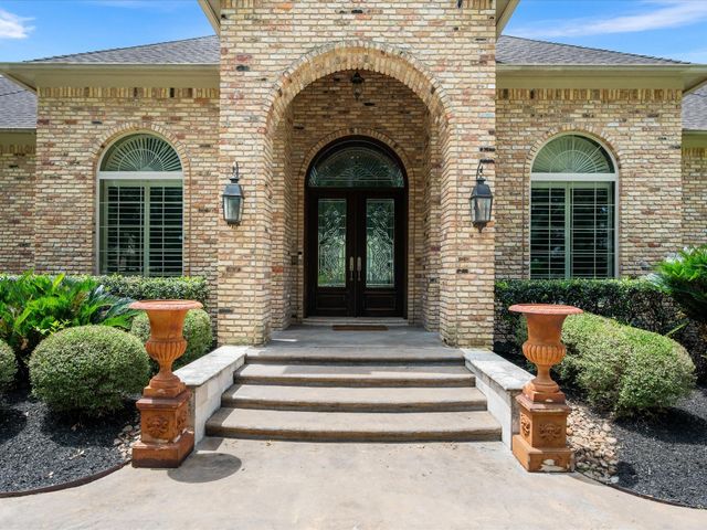 11927 Waterford Estates Court, Tomball, TX 77377