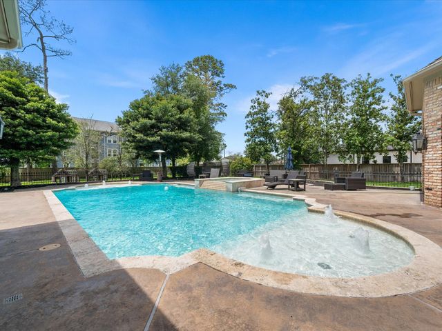11927 Waterford Estates Court, Tomball, TX 77377