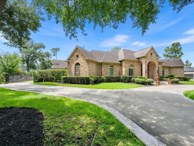 11927 Waterford Estates Court, Tomball, TX 77377