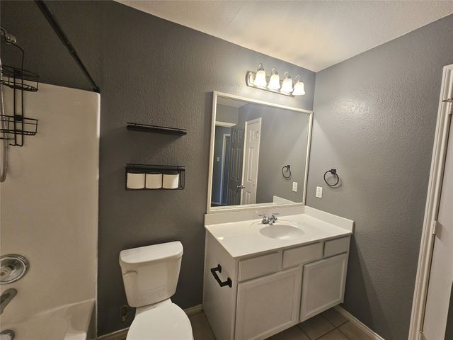 2110 Preston Trail, Forney, TX 75126
