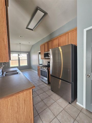 2110 Preston Trail, Forney, TX 75126