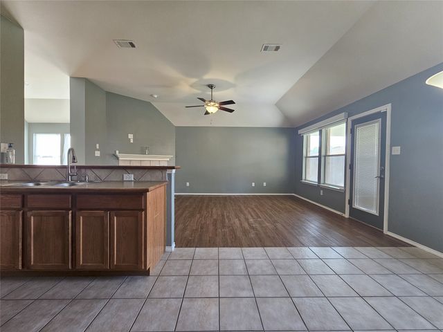 2110 Preston Trail, Forney, TX 75126