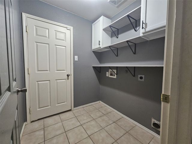 2110 Preston Trail, Forney, TX 75126