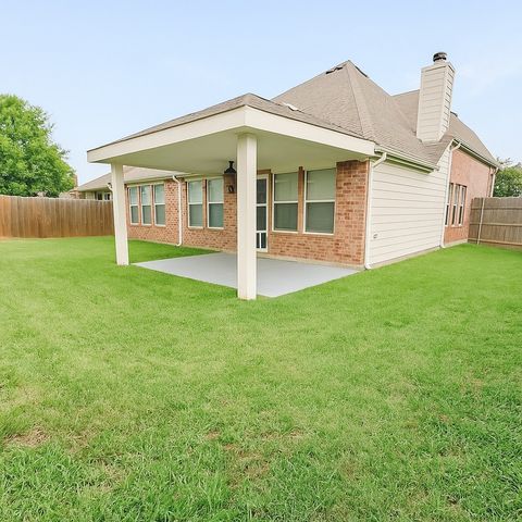 2110 Preston Trail, Forney, TX 75126