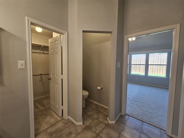 2110 Preston Trail, Forney, TX 75126