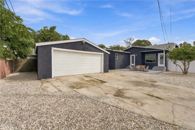 4933 7th, Los Angeles, CA 90043
