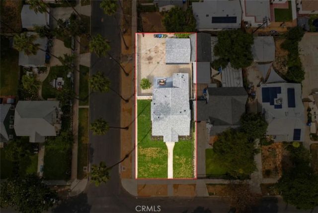 4933 7th, Los Angeles, CA 90043